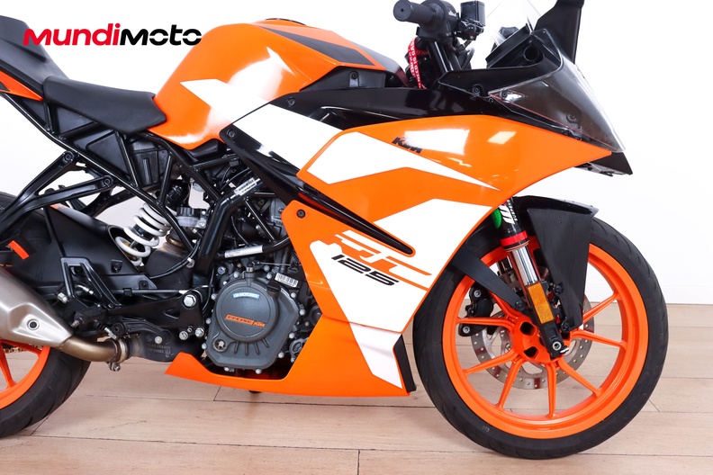 Motorbike image 12