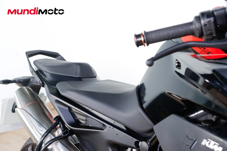 Motorbike image 13