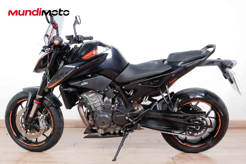 Motorbike image 5