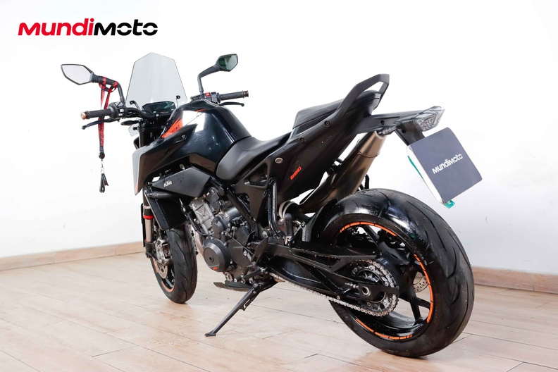Motorbike image 6