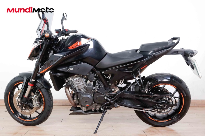 Motorbike image 5