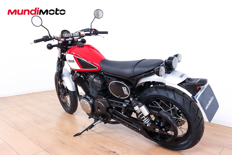 Motorbike image 6