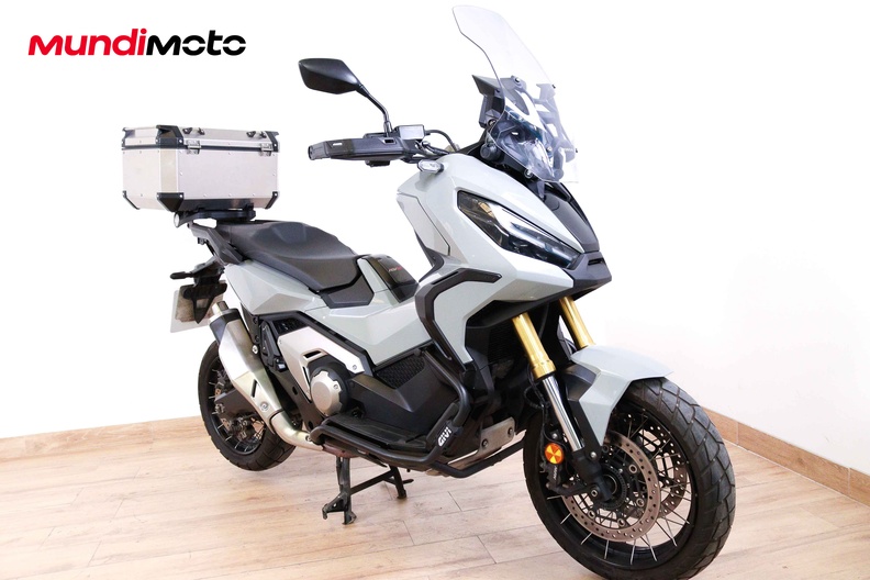 Motorbike image 1