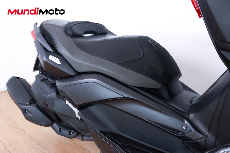 Motorbike image 13