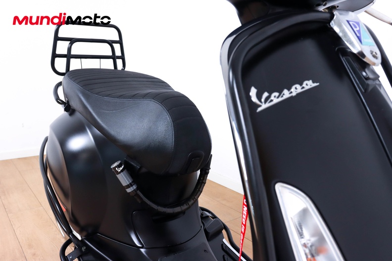 Motorbike image 12