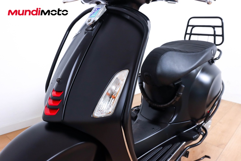Motorbike image 8