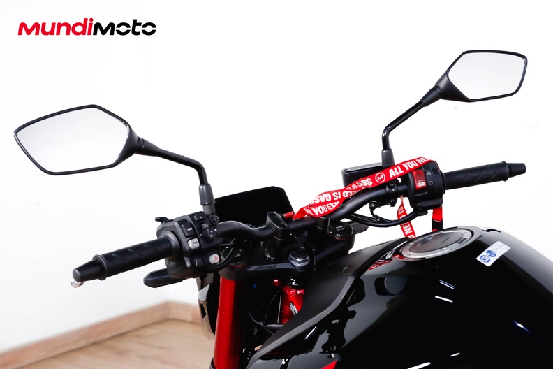 Motorbike image 10