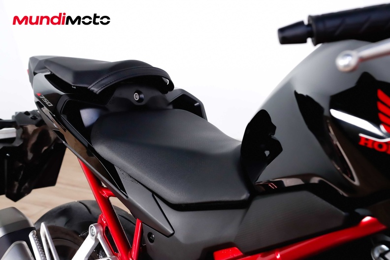 Motorbike image 13
