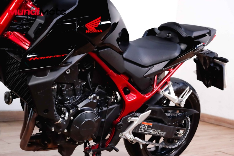 Motorbike image 8