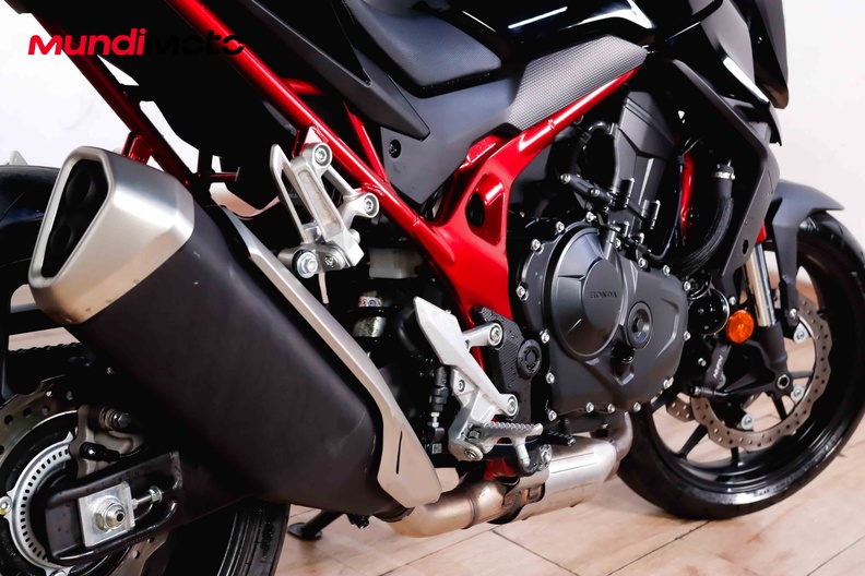 Motorbike image 3
