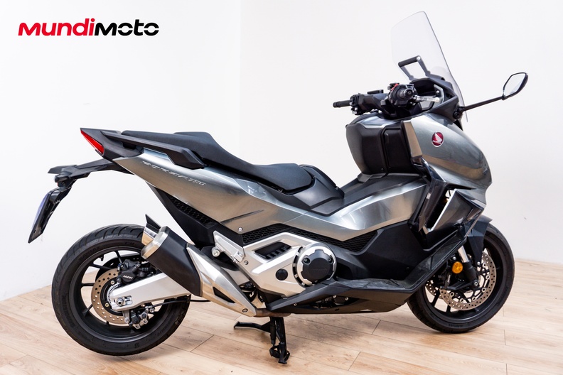Motorbike image 2