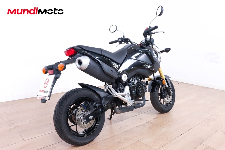 Motorbike image 2