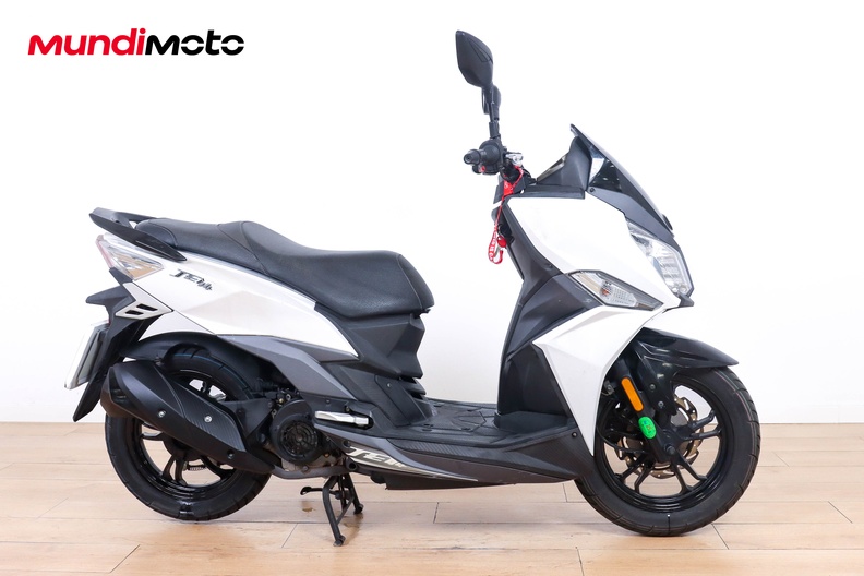 Motorbike image 0