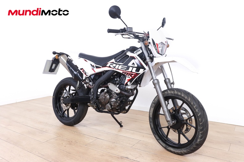 Motorbike image 1
