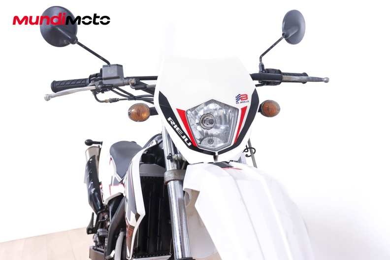 Motorbike image 4