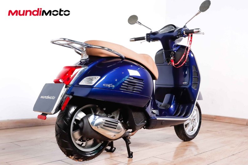Motorbike image 2