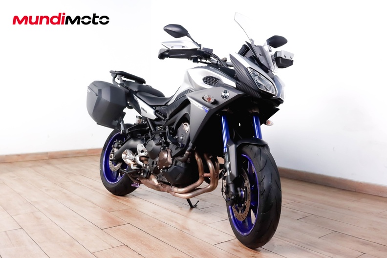 Motorbike image 1