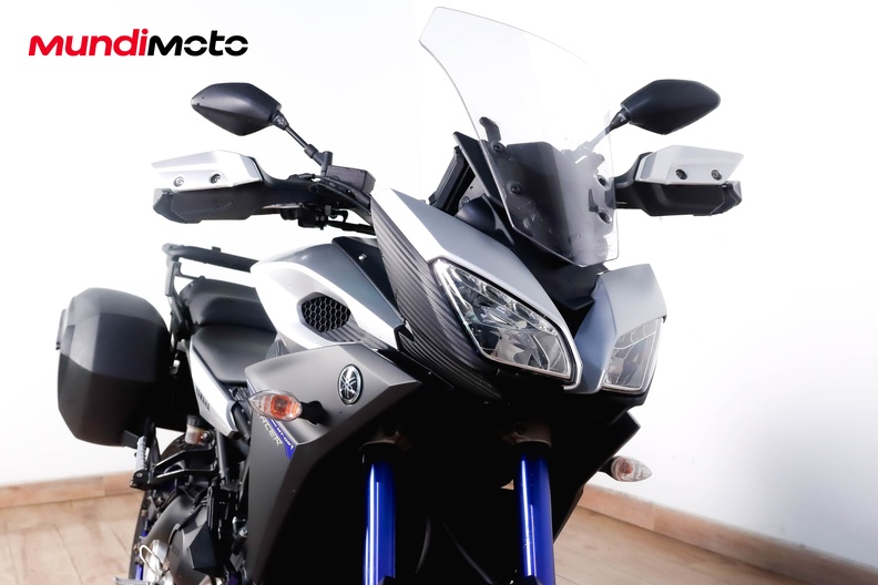 Motorbike image 4