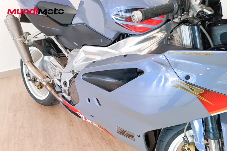 Motorbike image 4