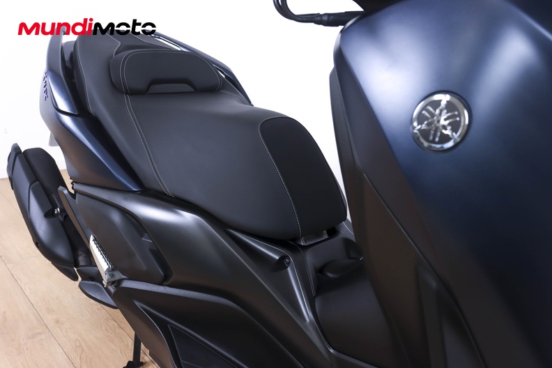 Motorbike image 12