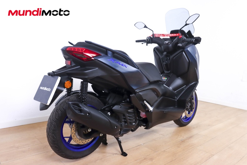Motorbike image 2