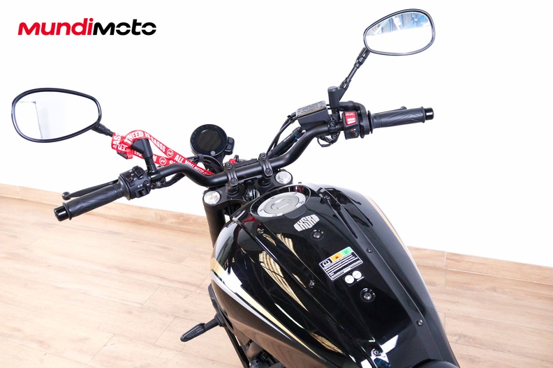 Motorbike image 10