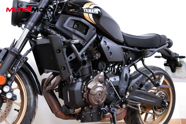 Motorbike image 8