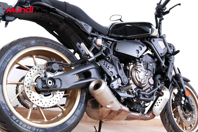Motorbike image 3