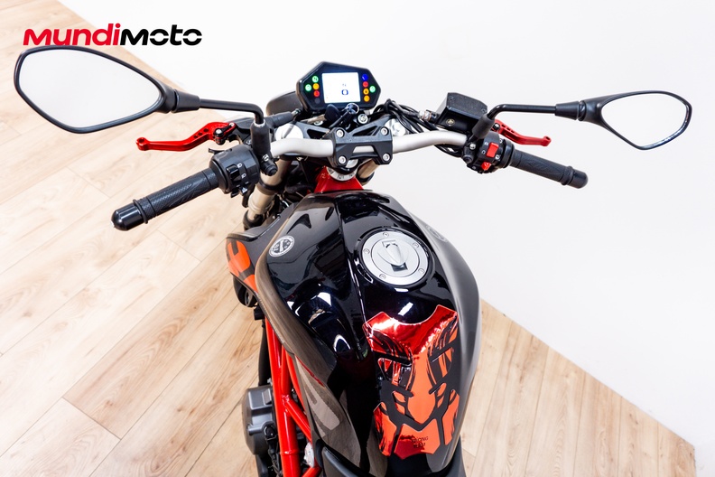 Motorbike image 10