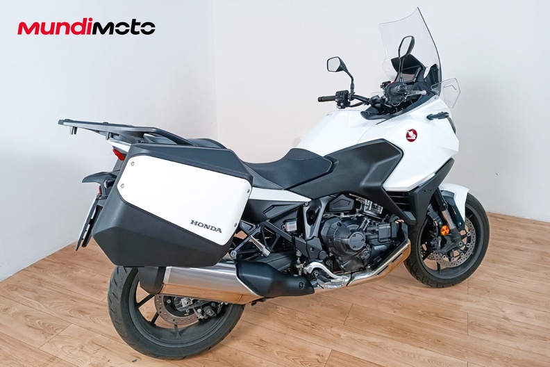 Motorbike image 2
