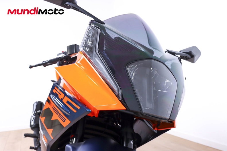 Motorbike image 4