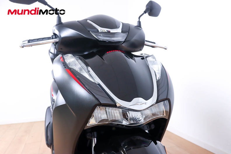Motorbike image 4