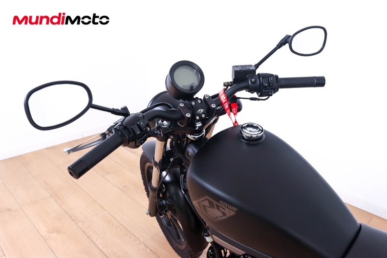 Motorbike image 10