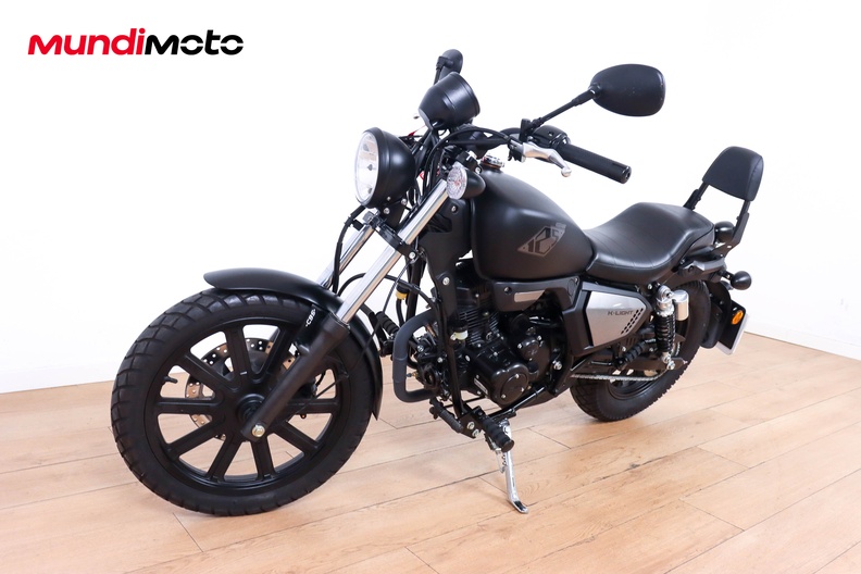 Motorbike image 7