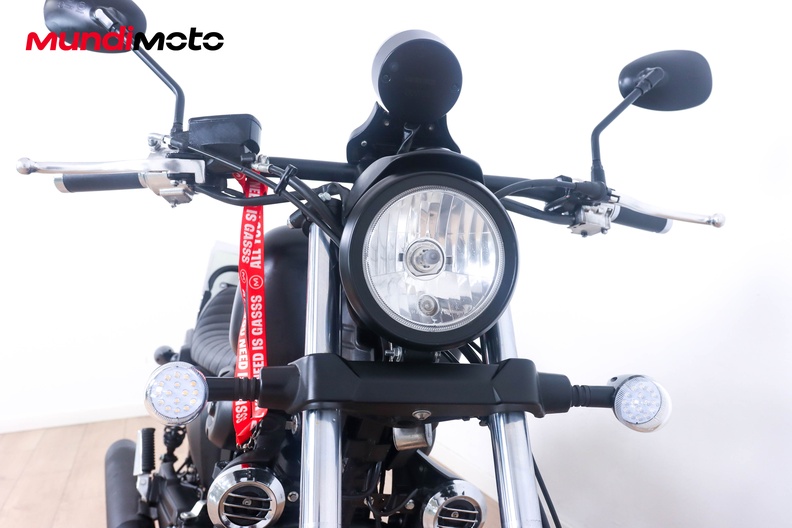 Motorbike image 4