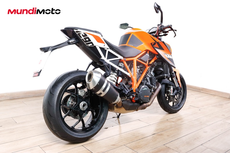 Motorbike image 2