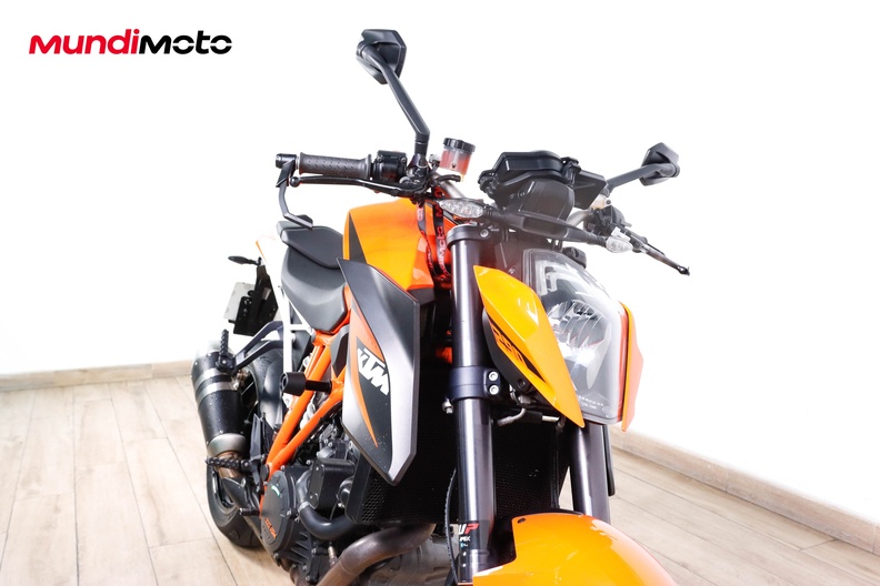 Motorbike image 4