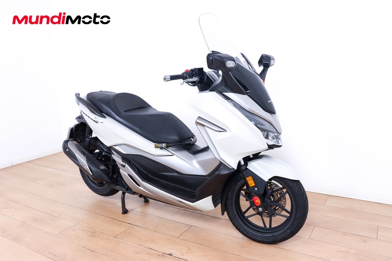 Motorbike image 1