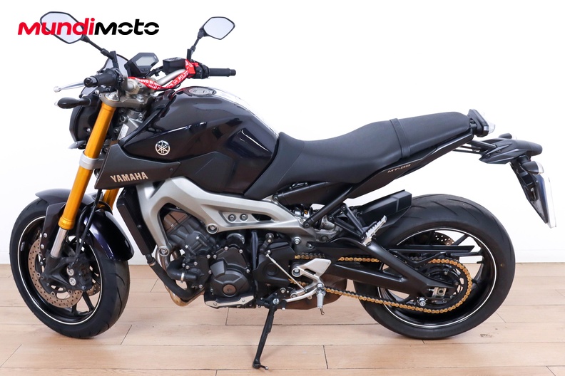 Motorbike image 5