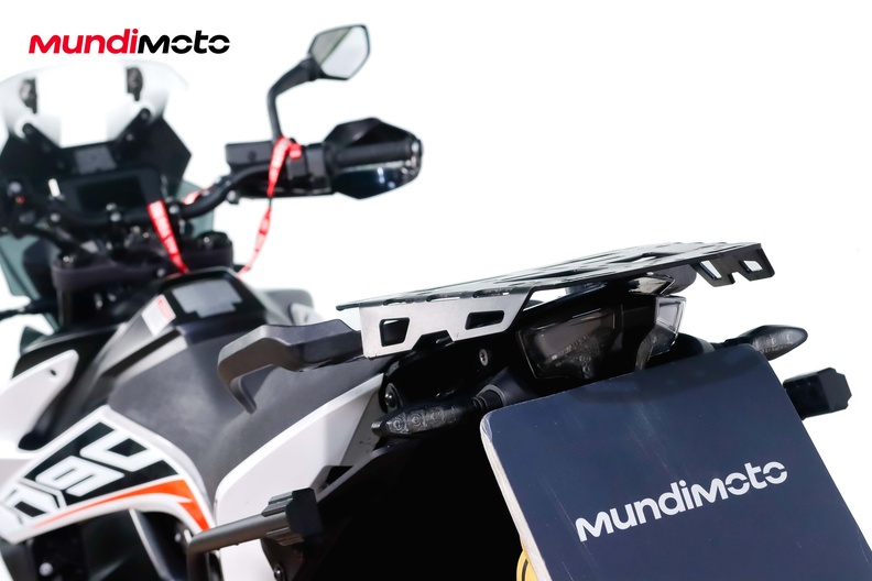 Motorbike image 9