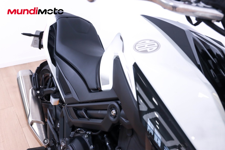 Motorbike image 12