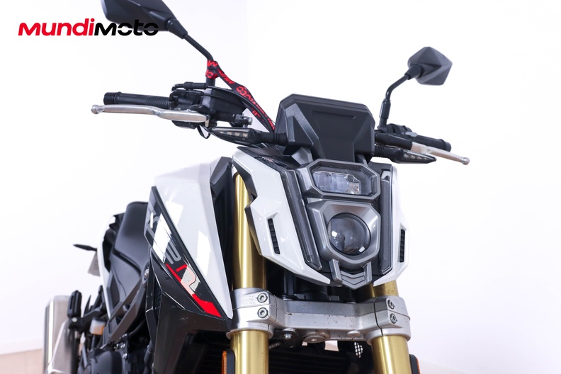 Motorbike image 4