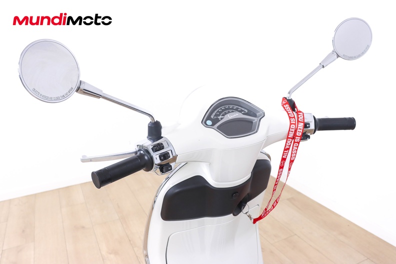Motorbike image 10