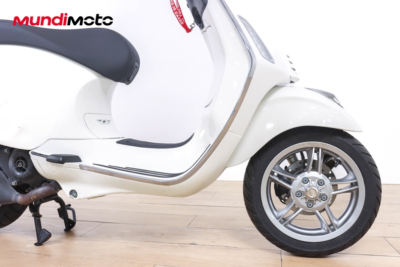 Motorbike image 13