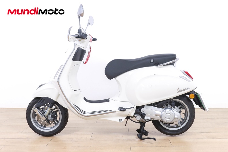 Motorbike image 5