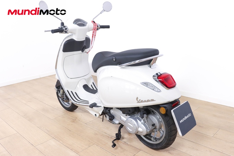 Motorbike image 6