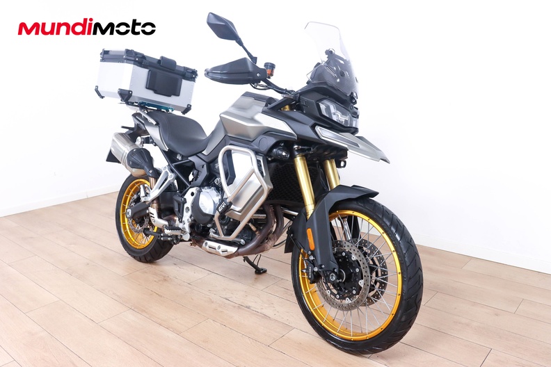 Motorbike image 1