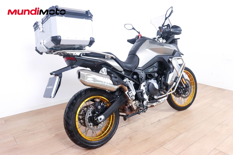 Motorbike image 2