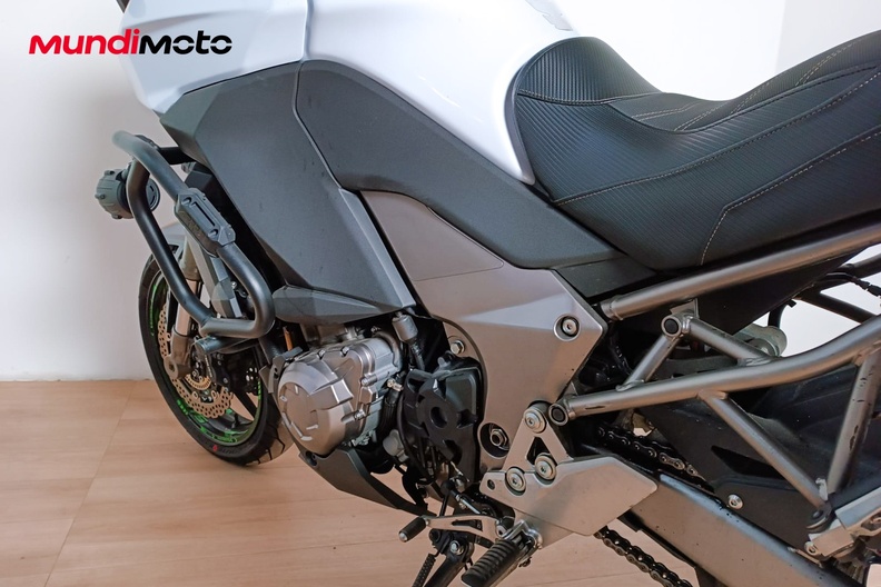 Motorbike image 8