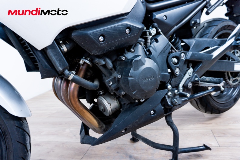 Motorbike image 9